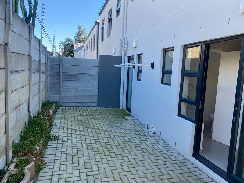 3 Bedroom Property for Sale in Silver Oaks Western Cape